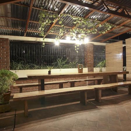 De Hostel Yogyakarta Eksteriør billede