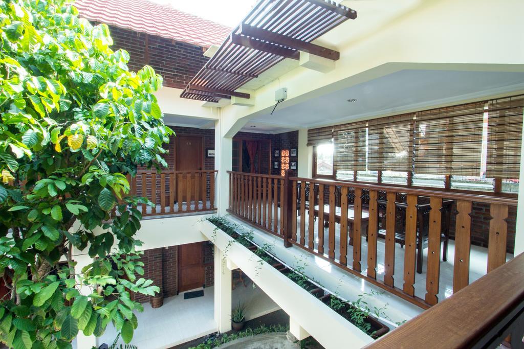 De Hostel Yogyakarta Eksteriør billede
